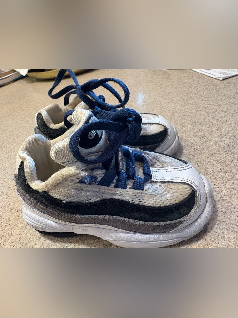Nike Kids Toddler Air Max White and Navy Lace-Up Athletic Sneakers Shoes 5.5c